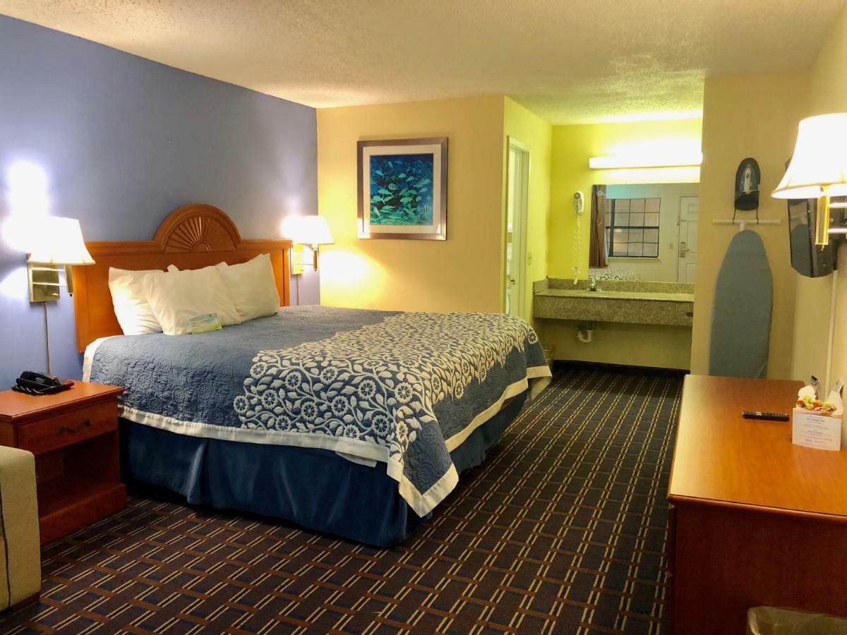 Days Inn By Wyndham Downtown-Nashville West Trinity Lane Zimmer foto